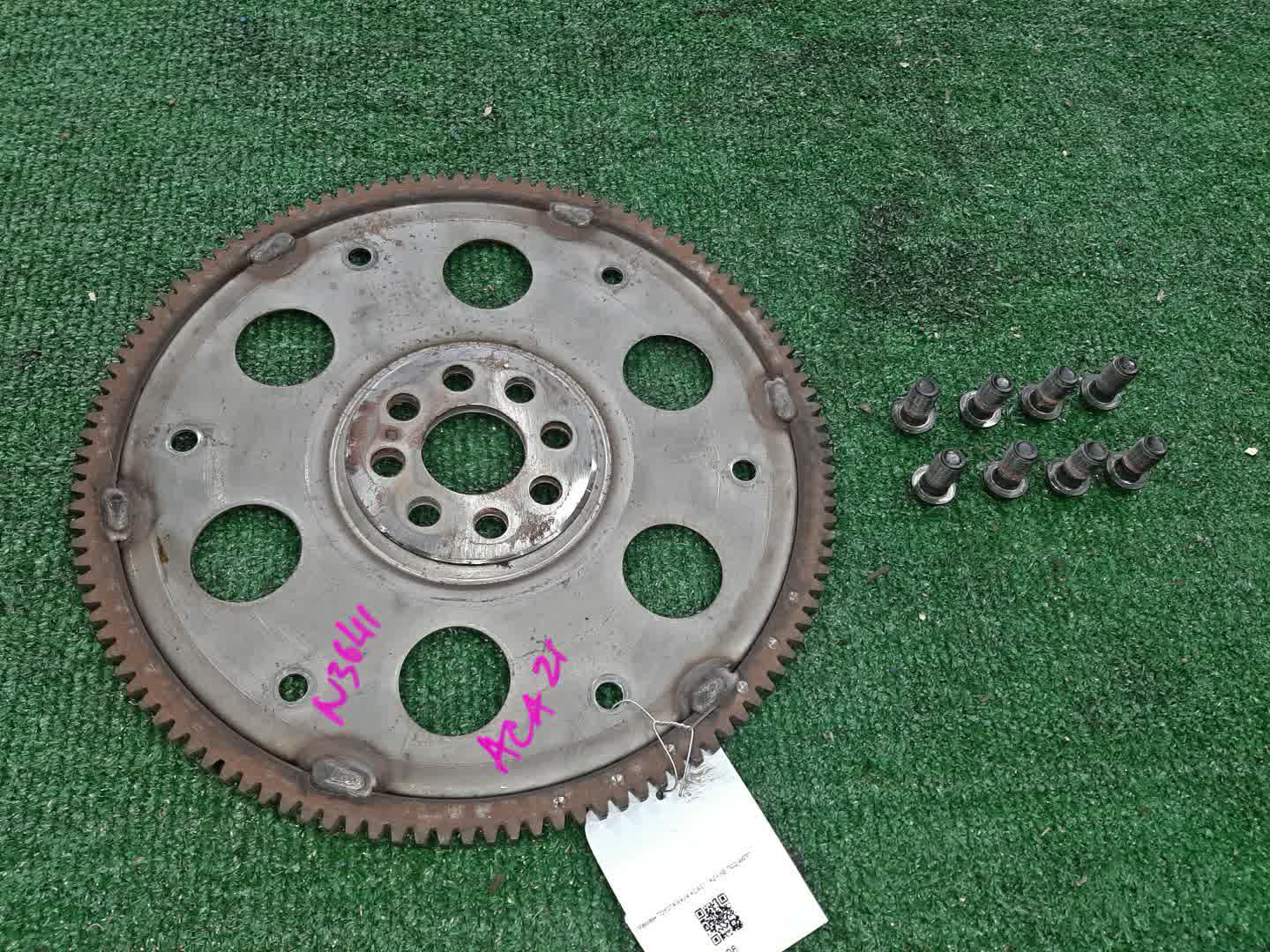 Маховик TOYOTA RAV4 ACA21W 1AZ-FSE 1 ракурс
