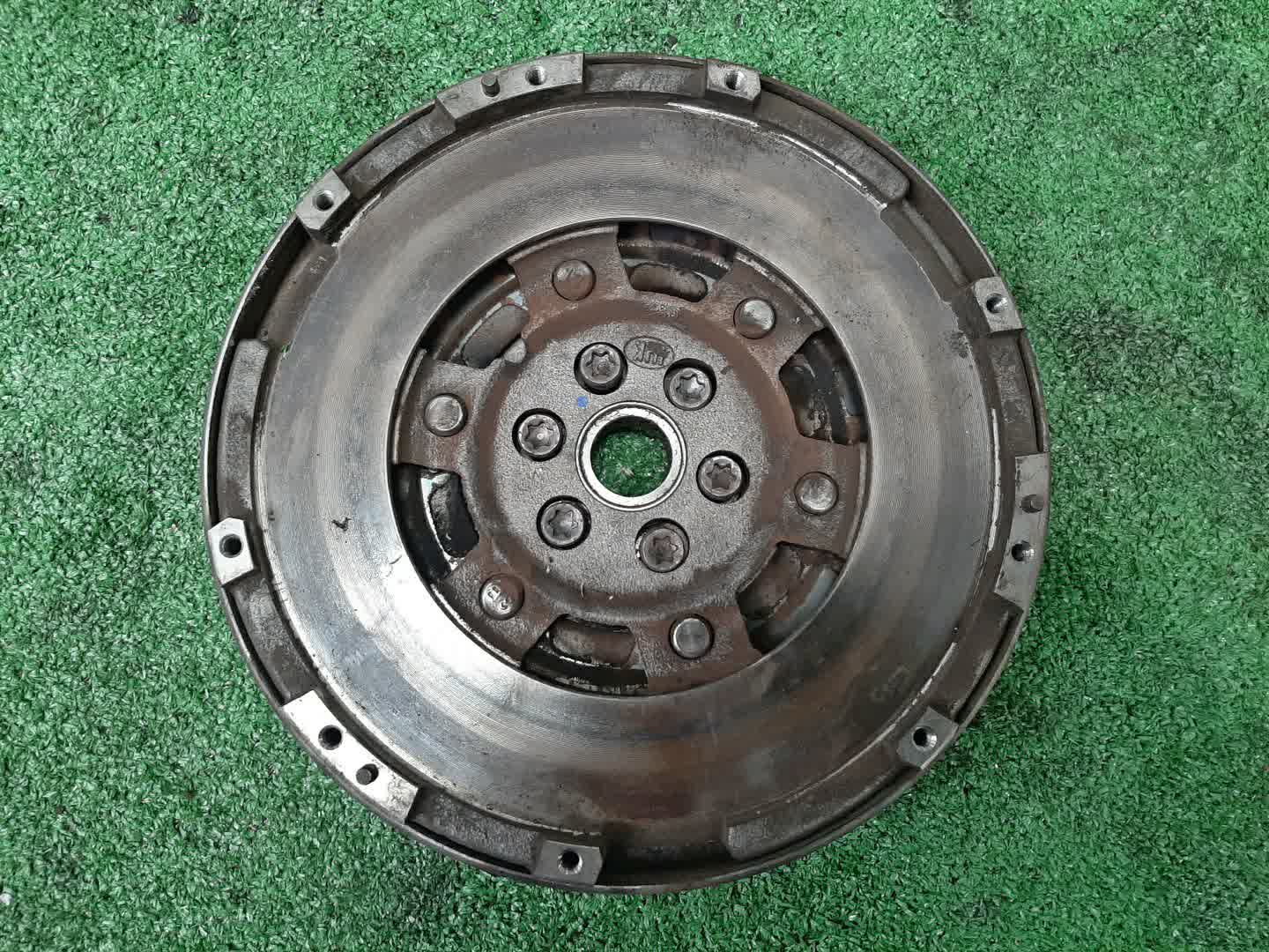 Маховик ALFA ROMEO MITO 955 940A2000 2 ракурс
