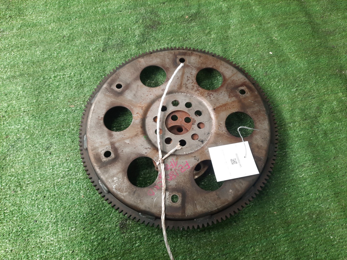 Маховик TOYOTA LAND CRUISER FZJ80 1FZ-FE 1 ракурс Маховик TOYOTA LAND CRUISER FZJ80 1FZ-FE 1 ракурс
