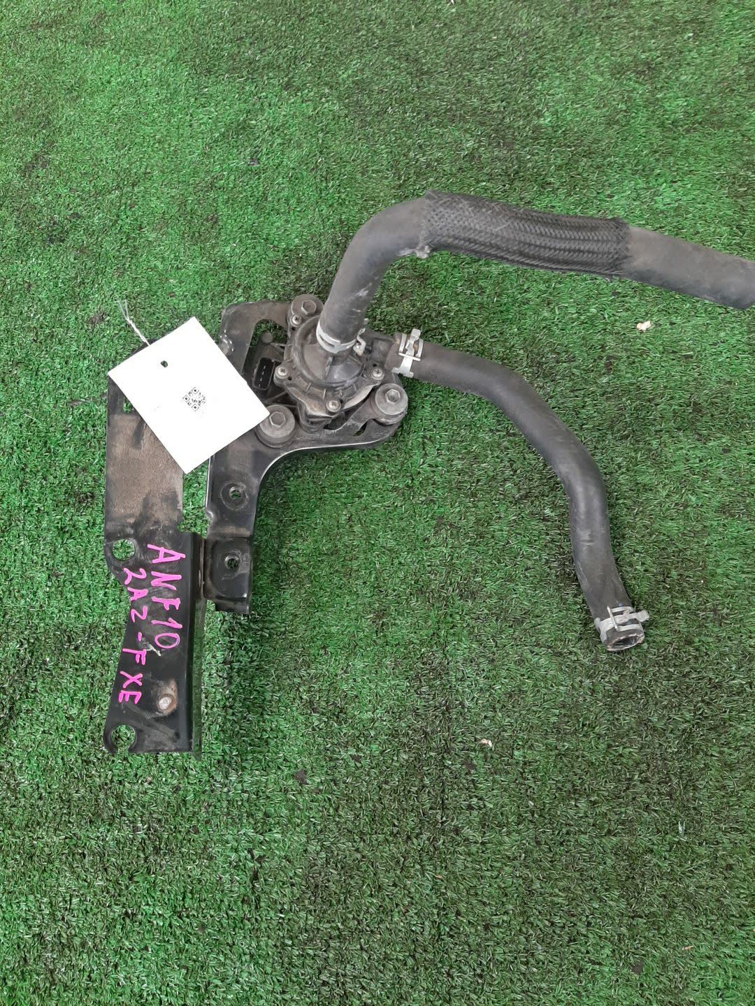 Помпа LEXUS HS250H ANF10 2AZ-FXE 1 ракурс