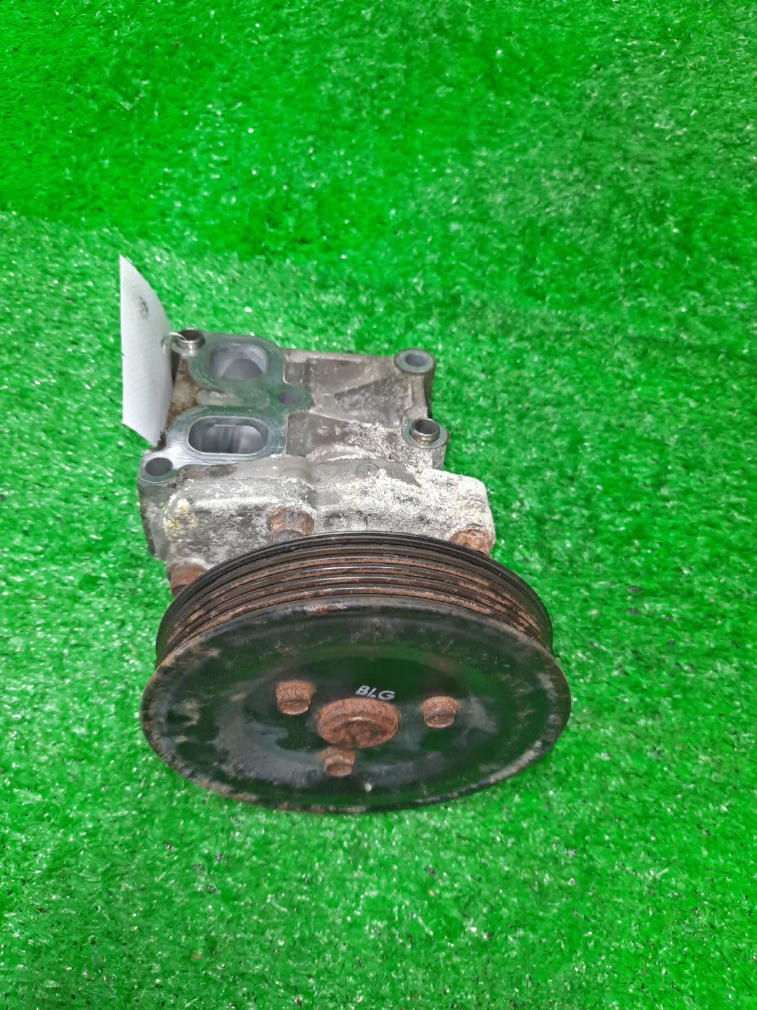 Помпа MITSUBISHI OUTLANDER CW5W 4B12 2 ракурс