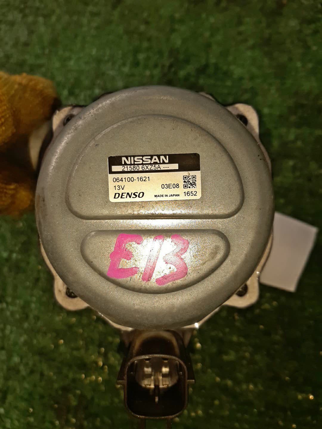 Помпа NISSAN NOTE E13 HR12DE 21580 6XZ5A 2 ракурс