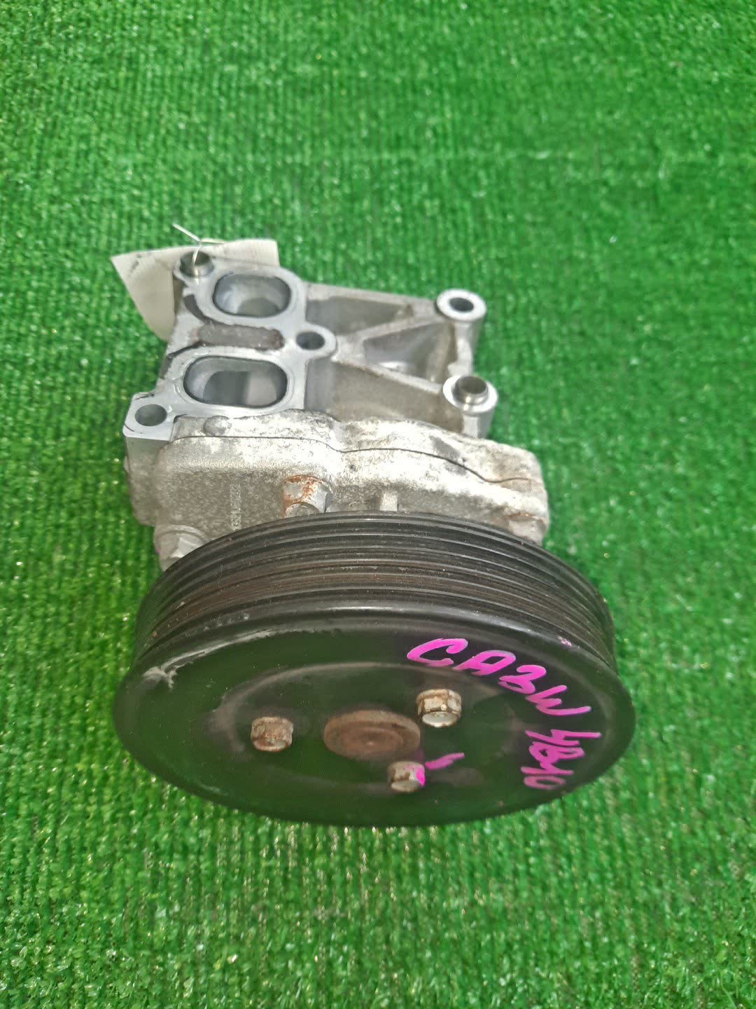 Помпа MITSUBISHI RVR GA3W 4B10 2 ракурс