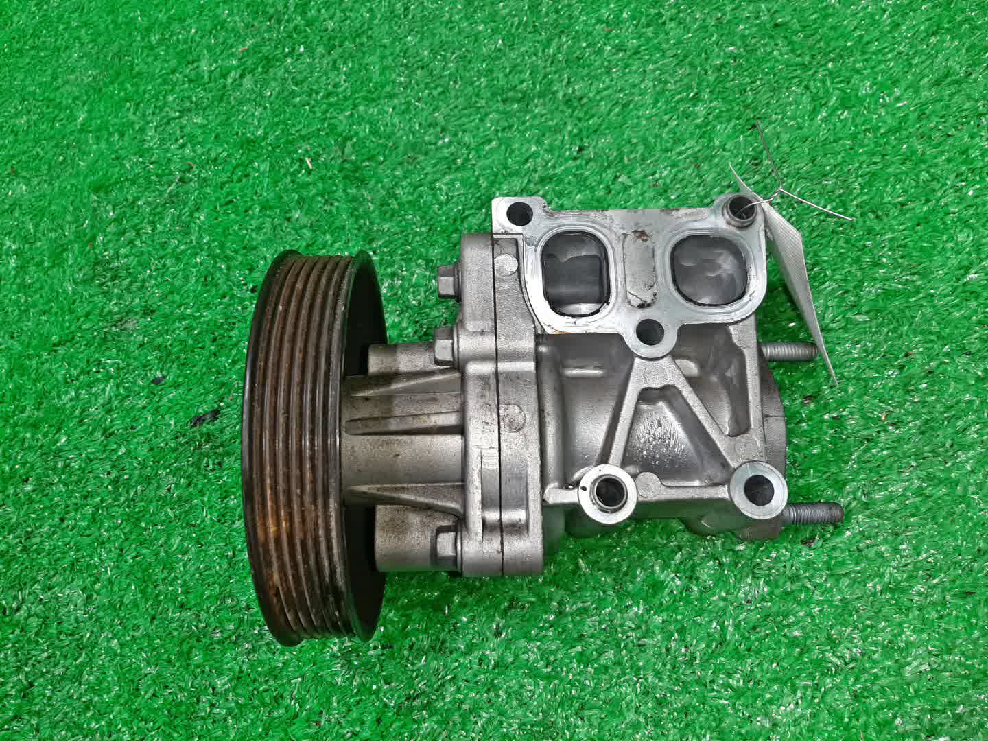 Помпа MITSUBISHI GALANT FORTIS CY6A 4J10 2 ракурс