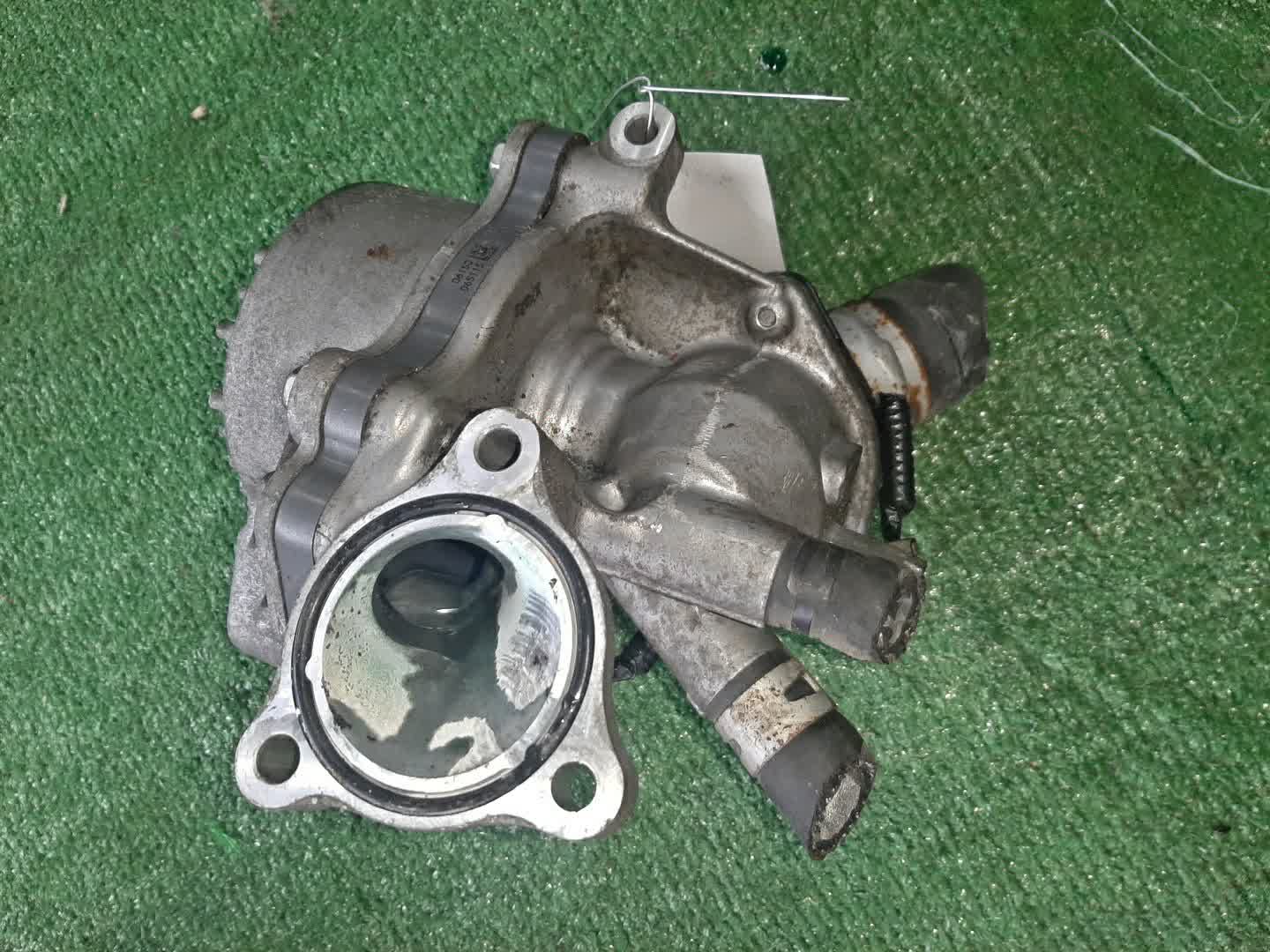 Помпа HONDA FIT GP6 LEB 3 ракурс