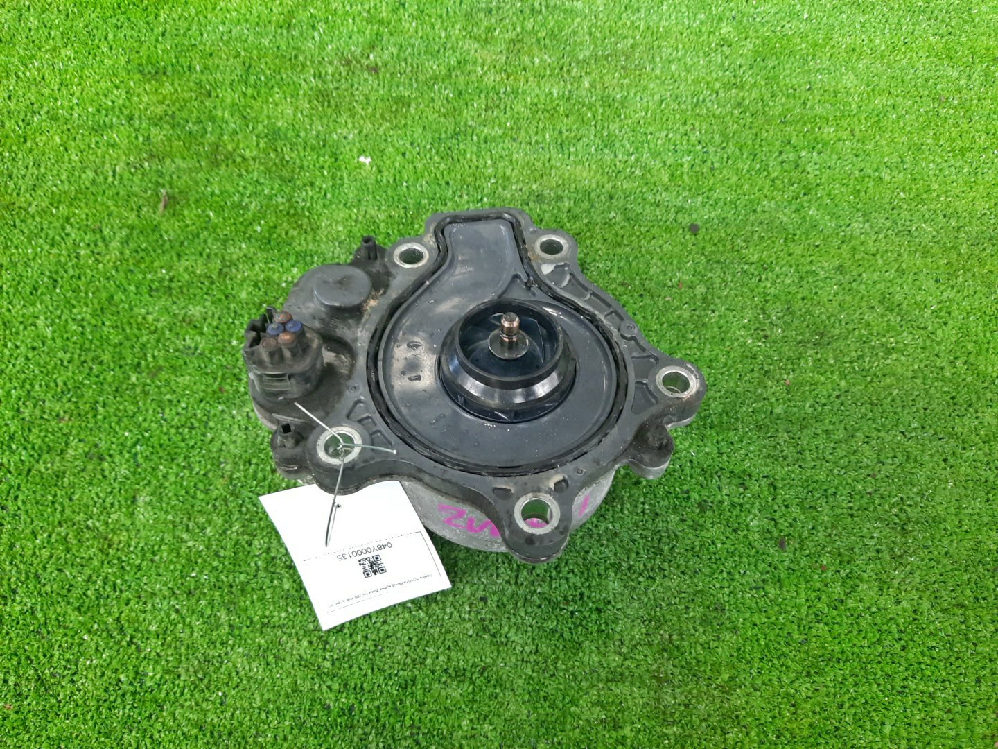 Помпа TOYOTA PRIUS ALPHA ZVW41W 2ZR-FXE 1 ракурс
