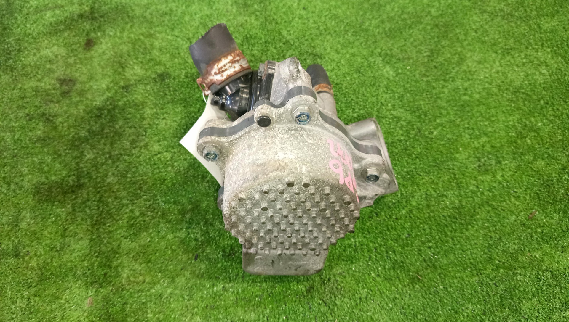 Помпа HONDA FIT GP6 LEB 2 ракурс