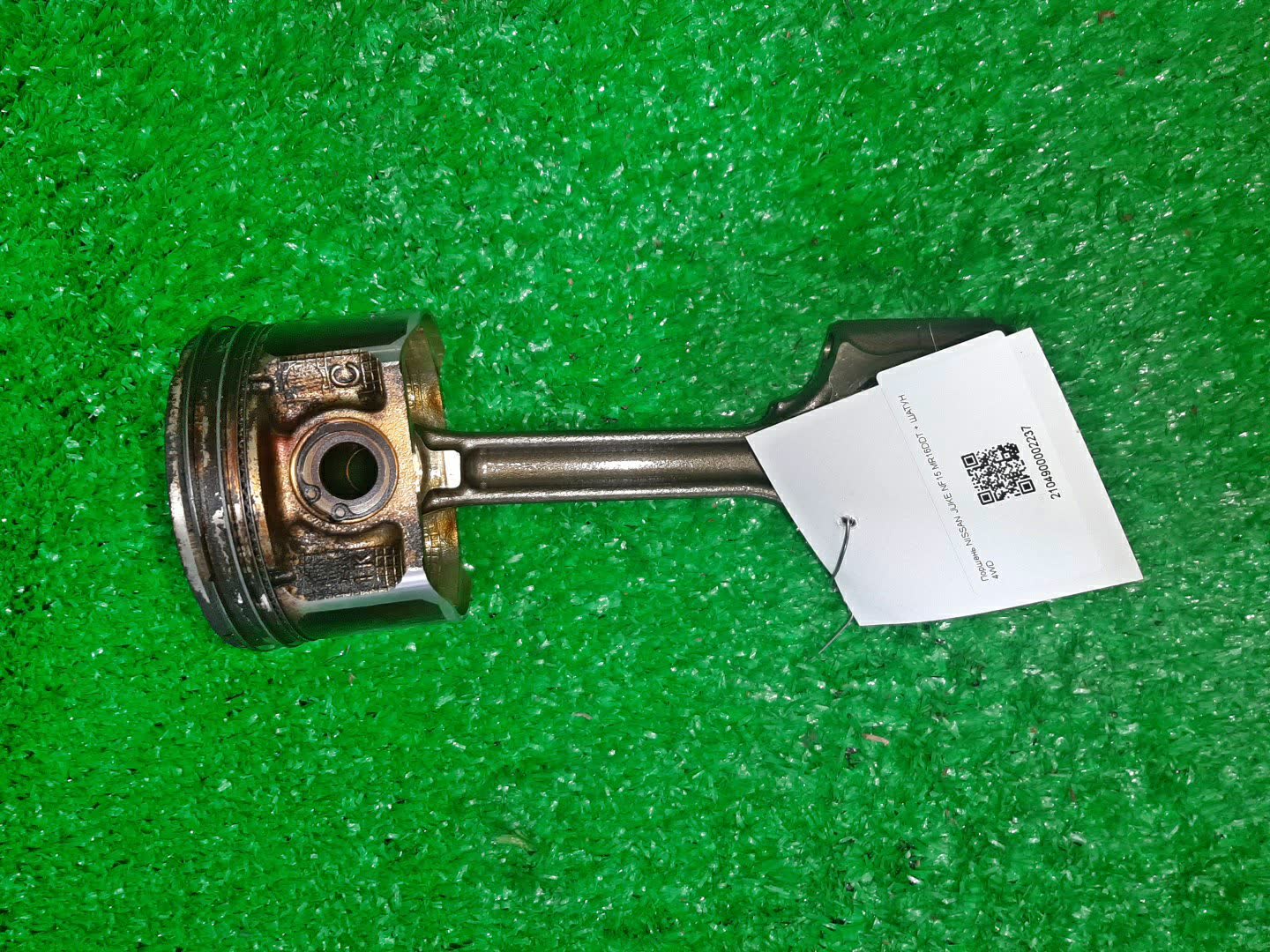 Поршень NISSAN JUKE NF15 MR16DDT 1 ракурс
