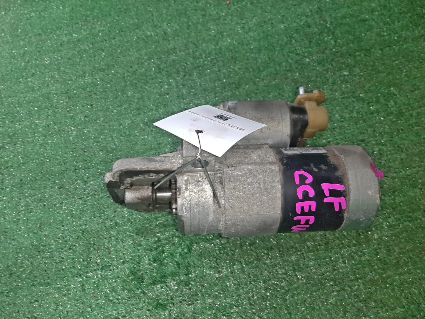 Стартер MAZDA BIANTE CCEFW LF-VD M000T-87861 1 ракурс