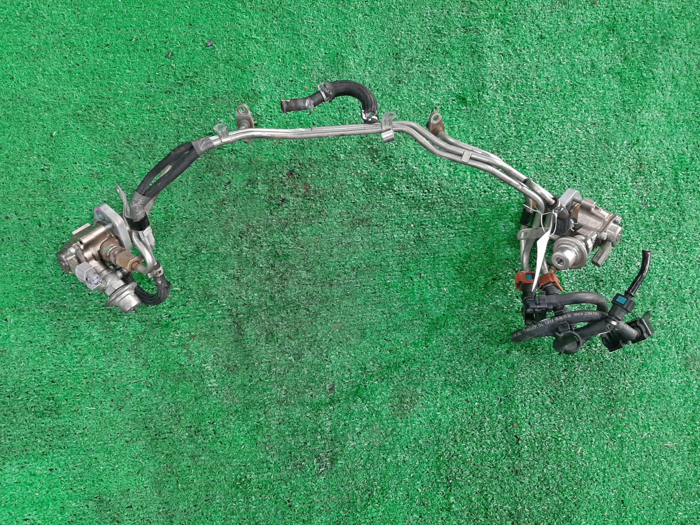 Тнвд LEXUS LS460 USF40 1UR-FSE 23100-38102 1 ракурс