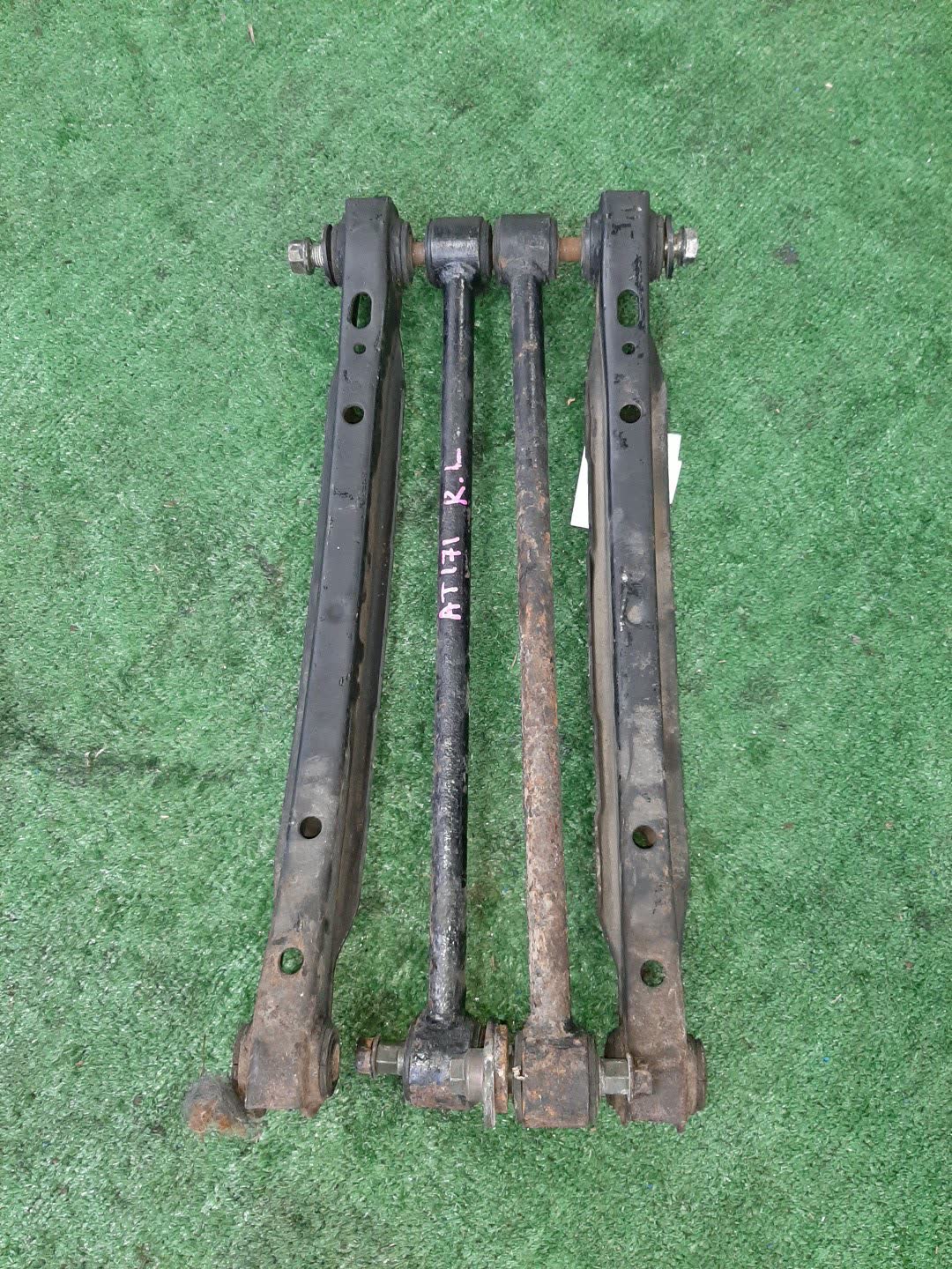 Дуга задняя TOYOTA CARINA AT171 4A-FE 2 ракурс