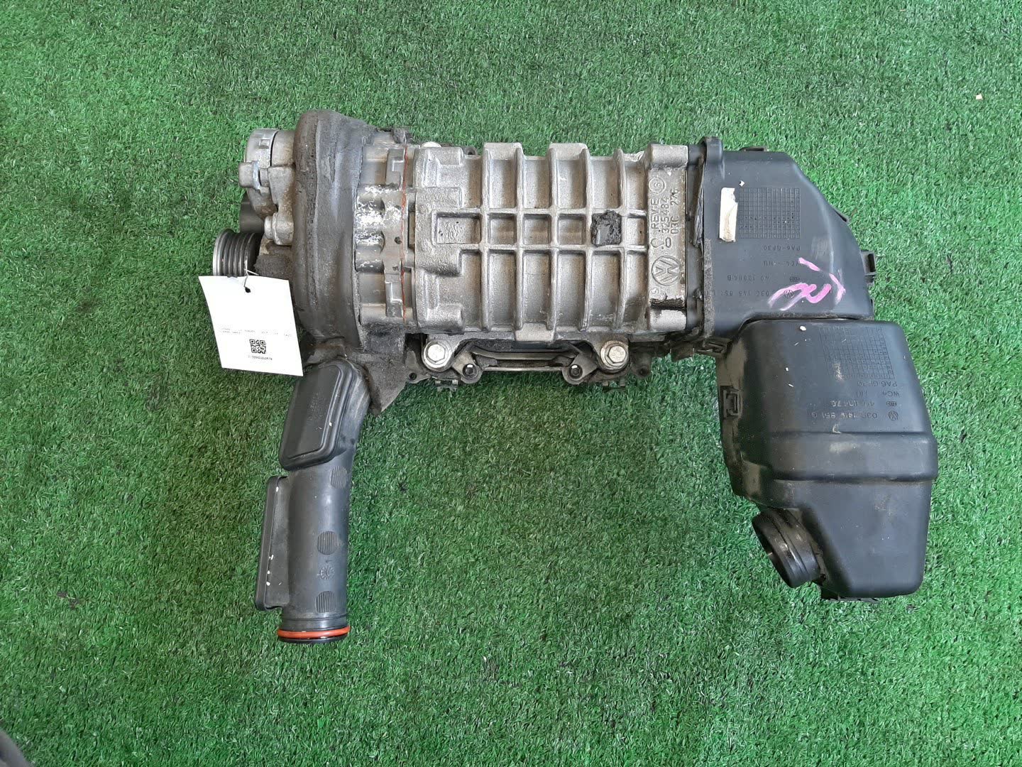 Турбина VOLKSWAGEN GOLF 1K5 CAVD 1 ракурс