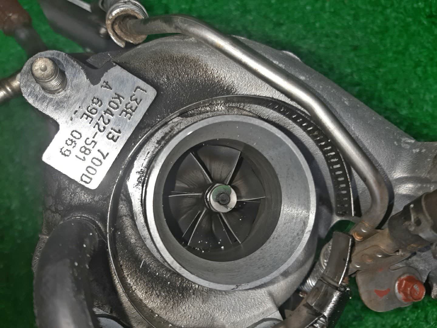Турбина MAZDA MPV LY3P L3-VDT L33E13700D 2 ракурс
