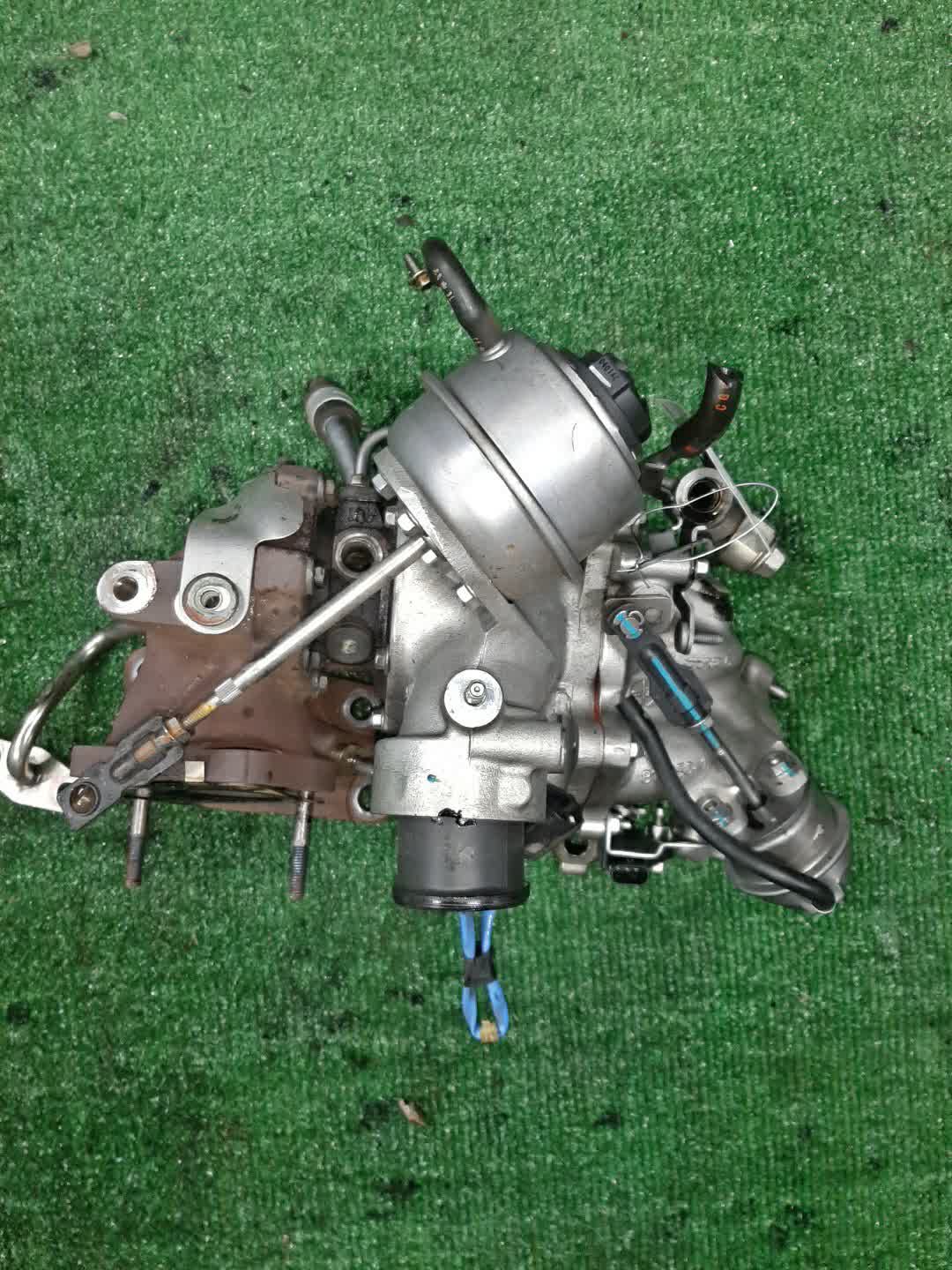 Турбина MAZDA CX-5 KE2AW SH-VPTS SH01-13700 1 ракурс