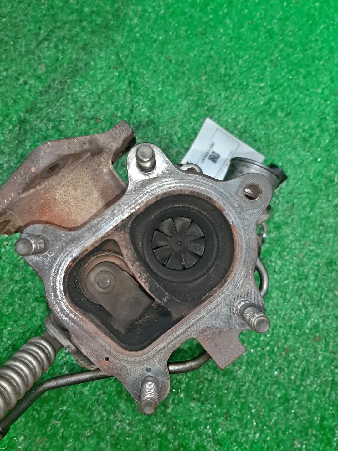 Турбина MAZDA BONGO SKF2M RF-T 3 ракурс