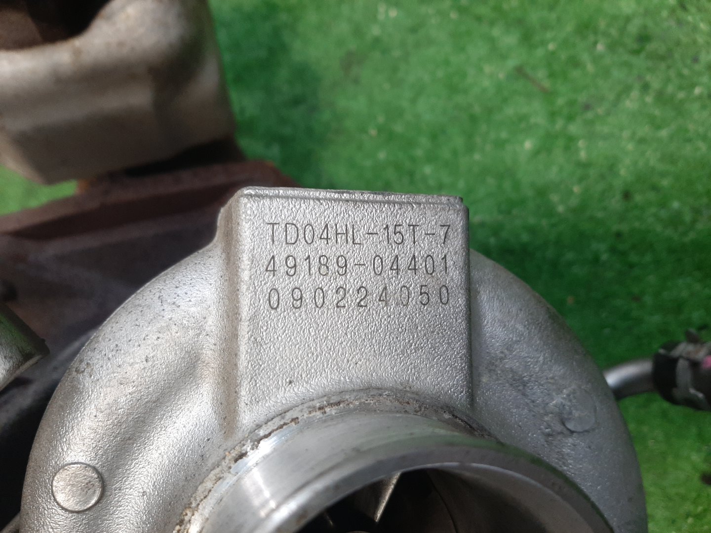 Турбина MITSUBISHI GALANT FORTIS CX4A 4B11T TD04HL-15T-7 2 ракурс