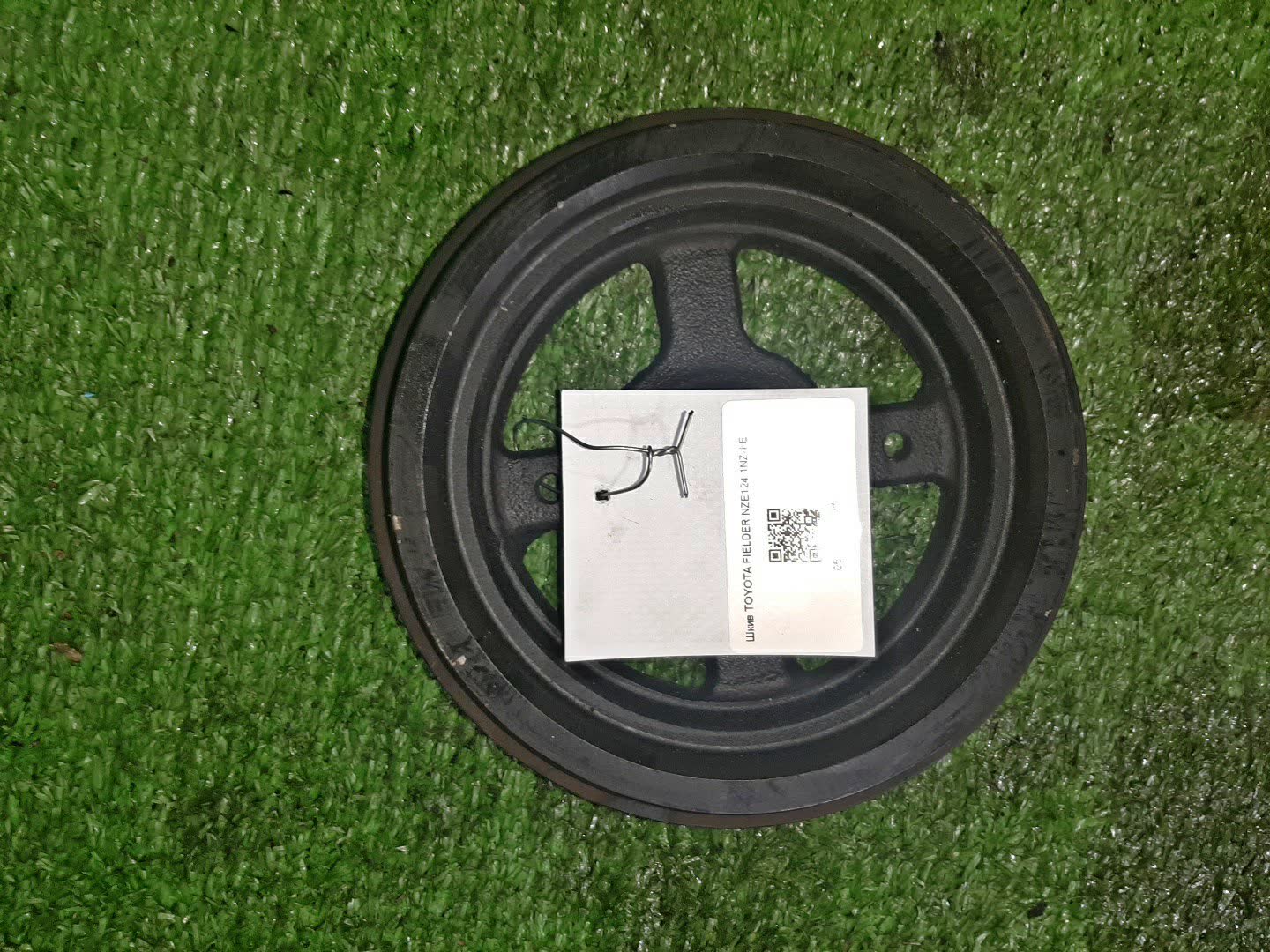 Шкив коленвала TOYOTA COROLLA FIELDER NZE124G 1NZ-FE 3 ракурс