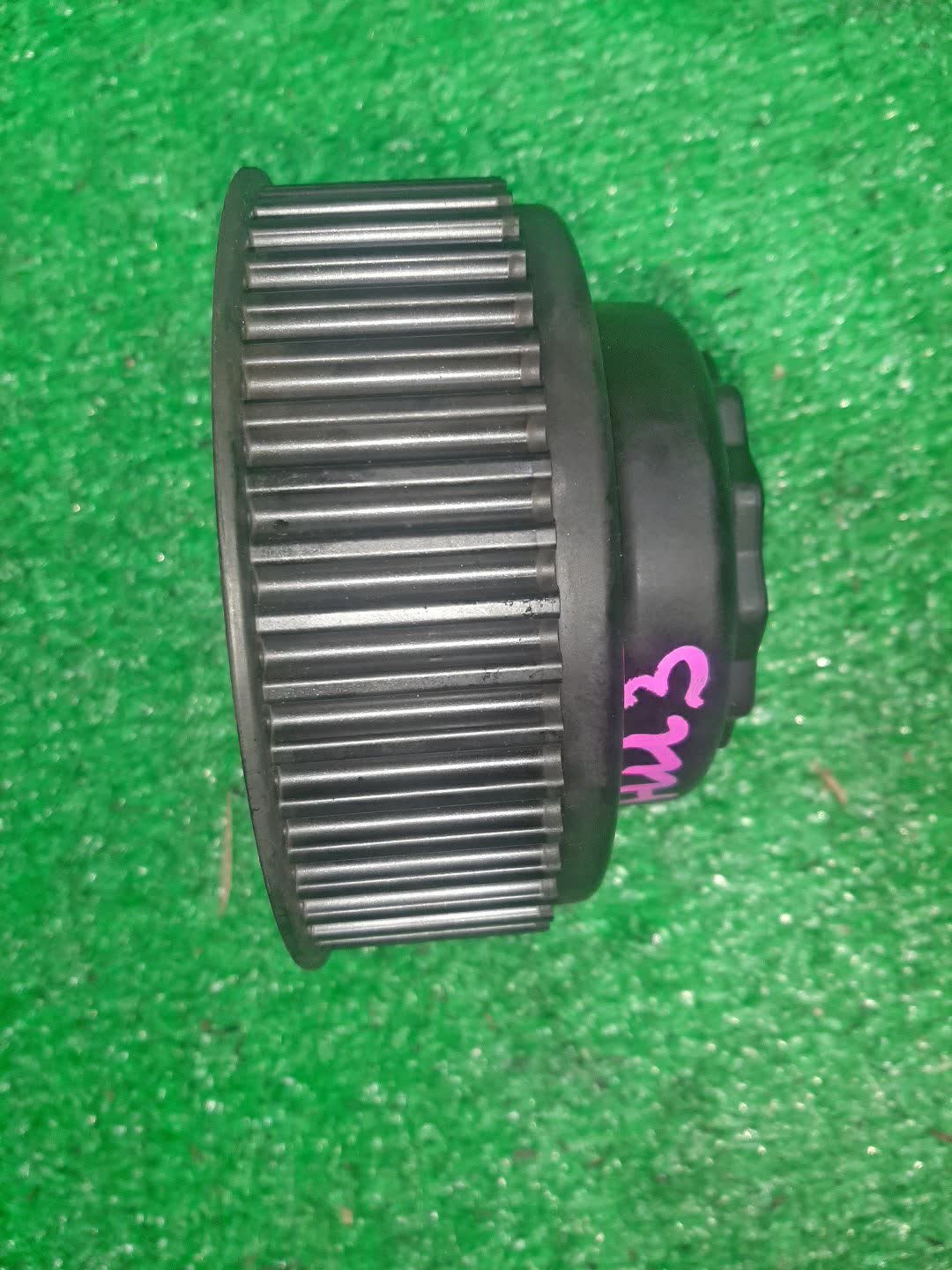 Шкив правый SUBARU LEGACY BP5 EJ204 3 ракурс