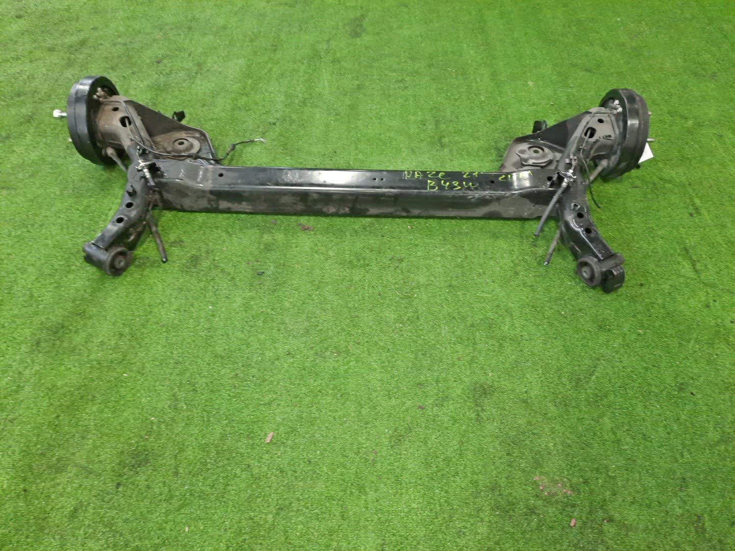 Балка задняя NISSAN DAYZ B43W BR06DE 4037 3 ракурс