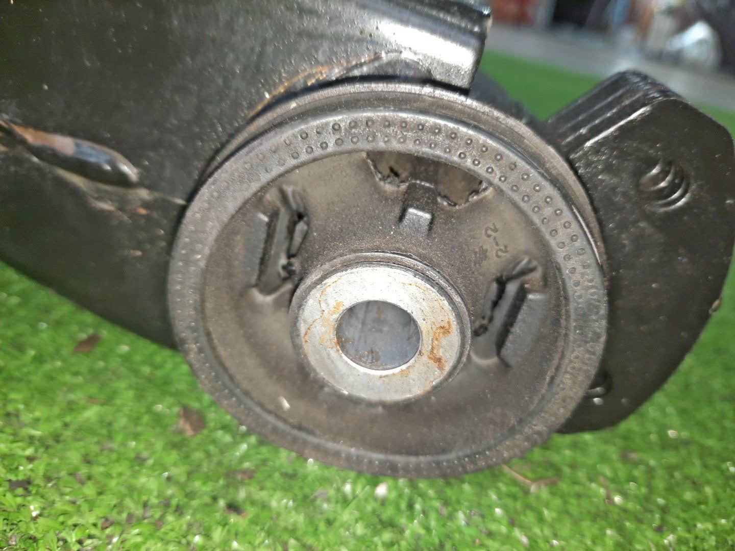 Балка задняя NISSAN DAYZ B43W BR06DE 4037 5 ракурс