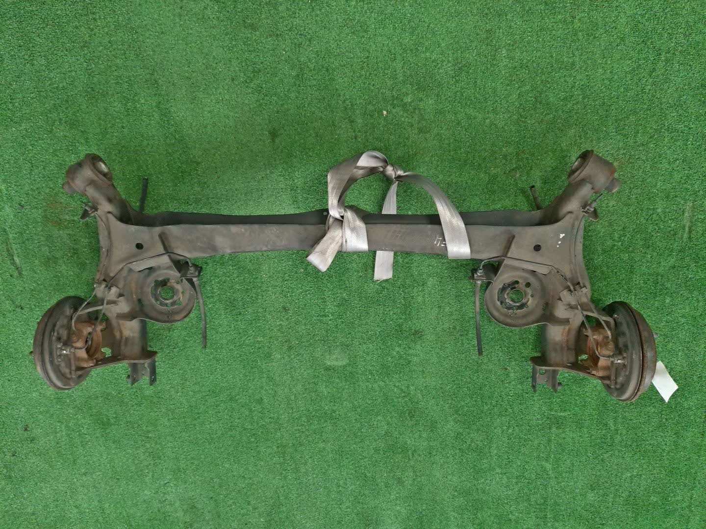 Балка задняя HONDA N-BOX JF4 S07B 4147 1 ракурс