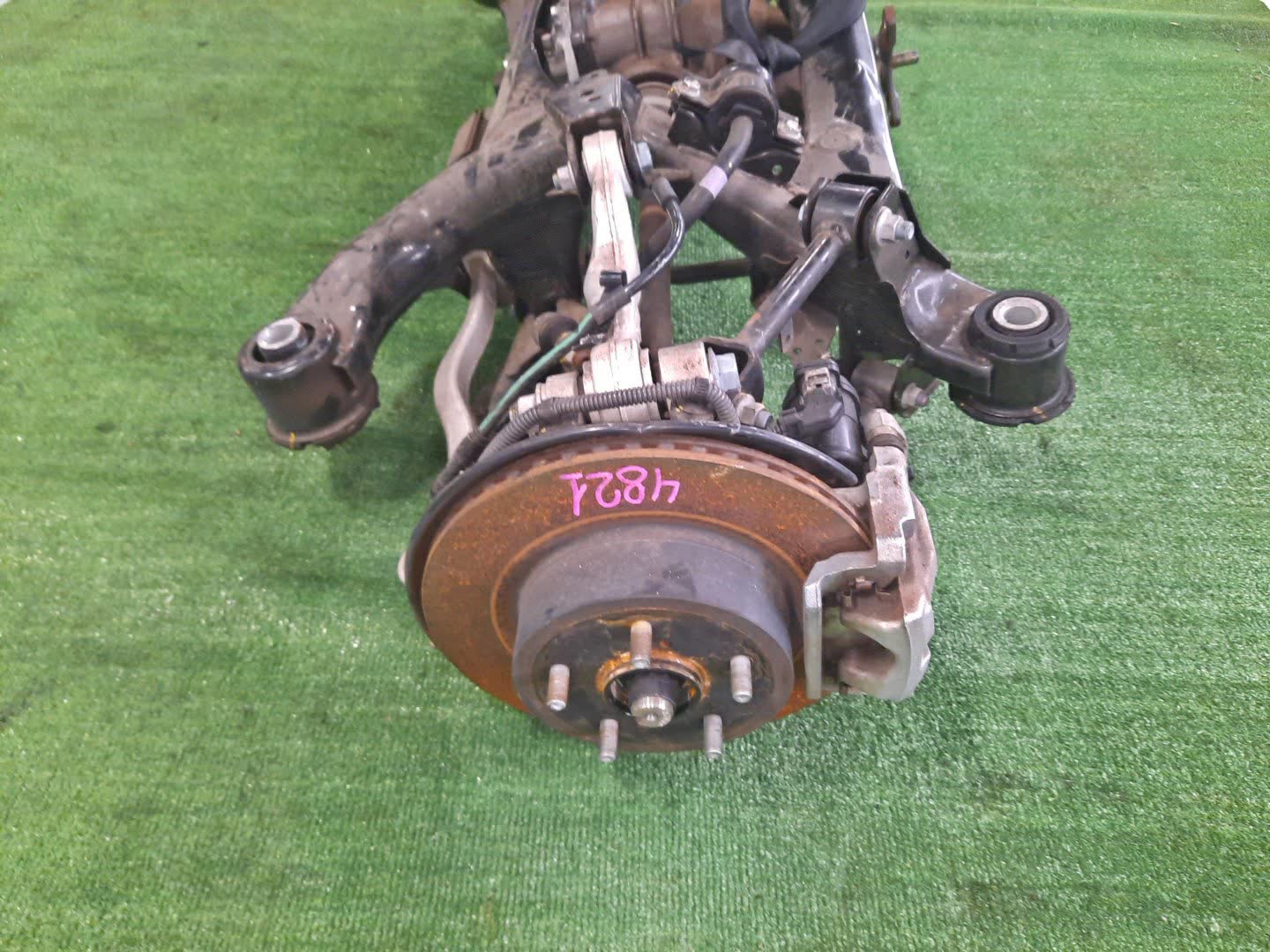 Балка задняя TOYOTA CROWN AZSH20 A25A-FXS 4821 1 ракурс