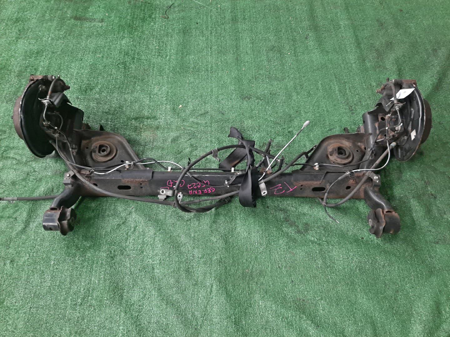 Балка задняя NISSAN SERENA GFC27 MR20DD 5121 1 ракурс