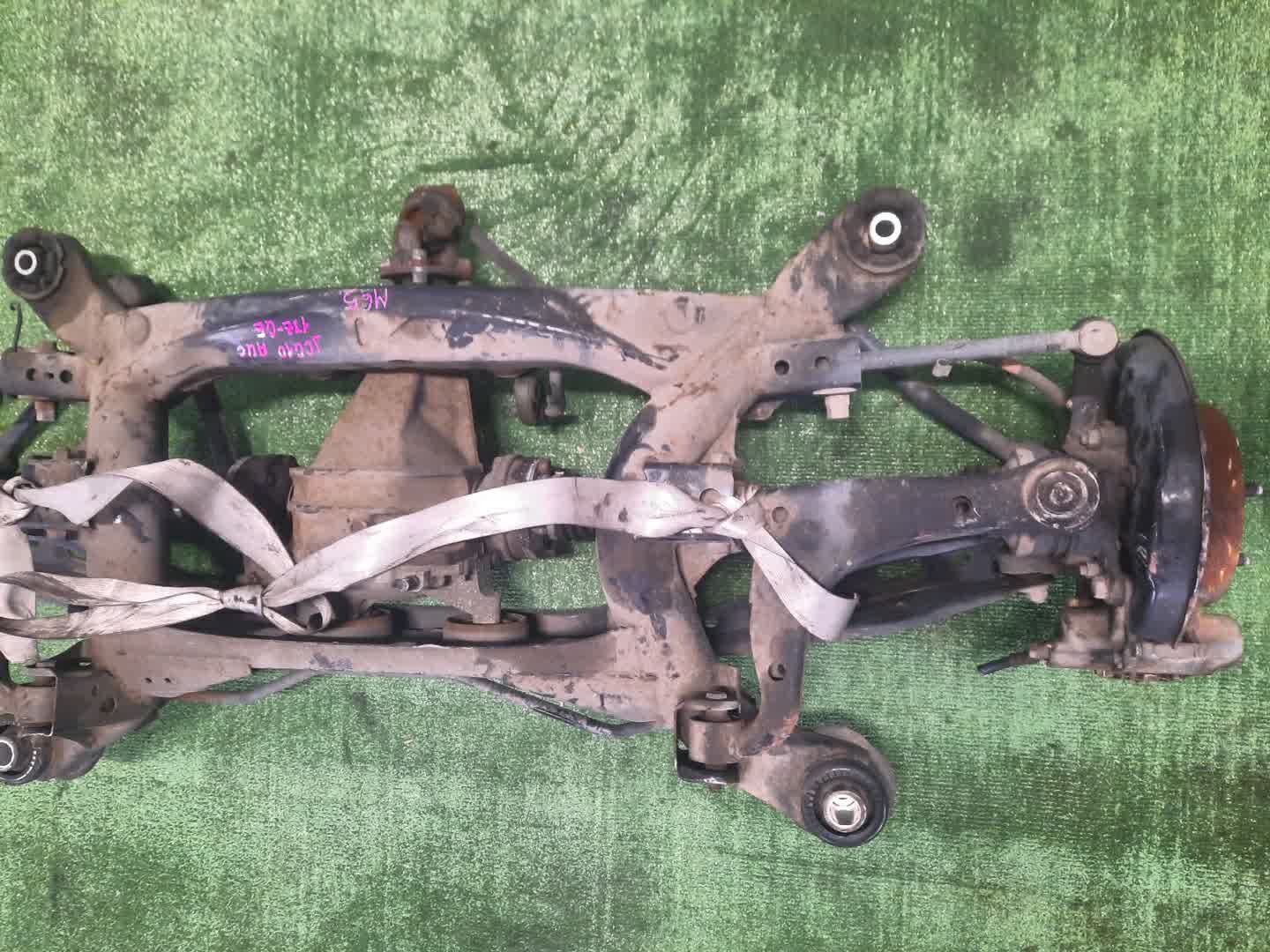 Балка задняя TOYOTA PROGRES JCG10 1JZ-GE 5169 4 ракурс