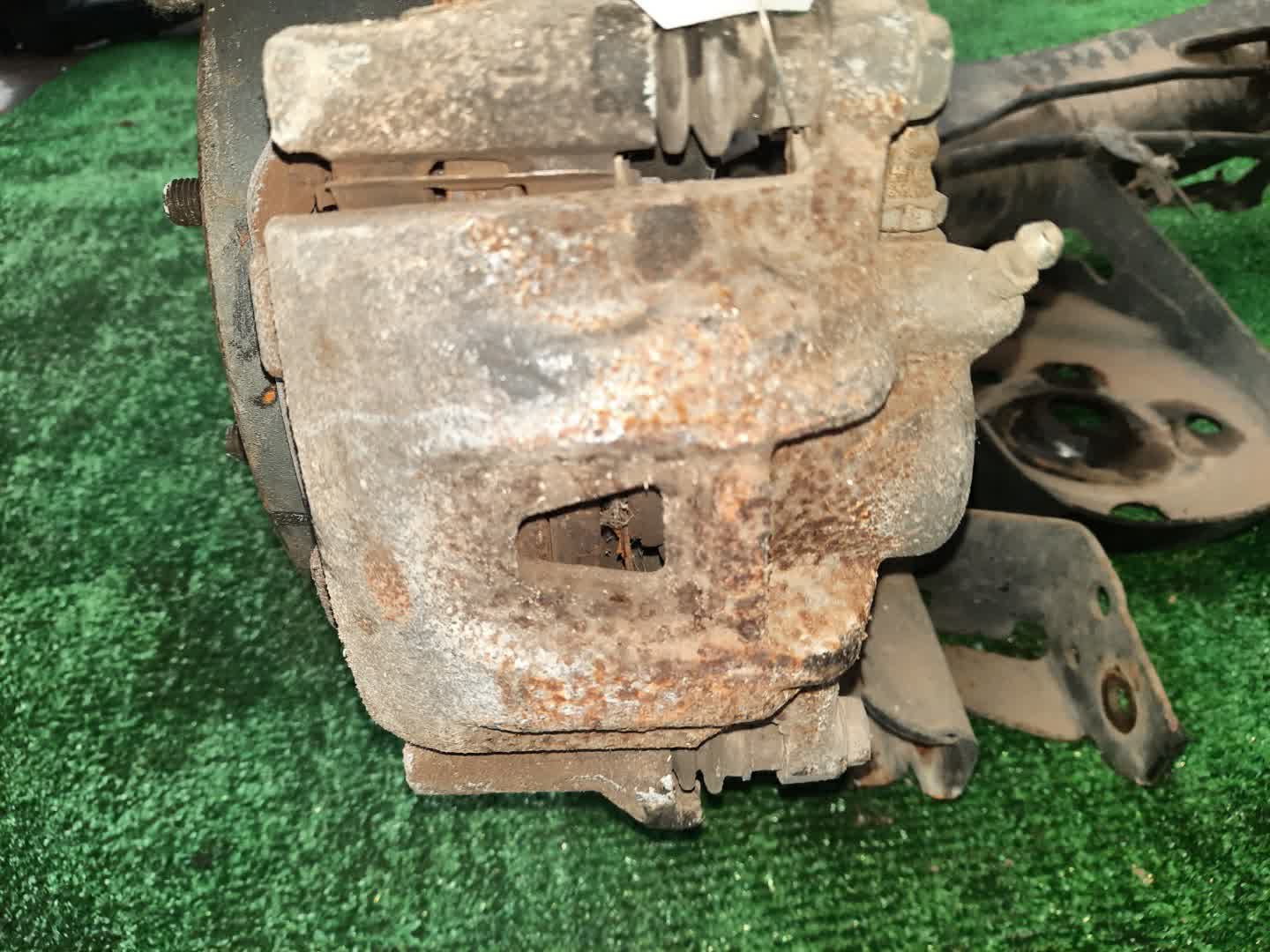 Балка задняя TOYOTA NOAH ZRR85G 3ZR-FAE 5183 3 ракурс