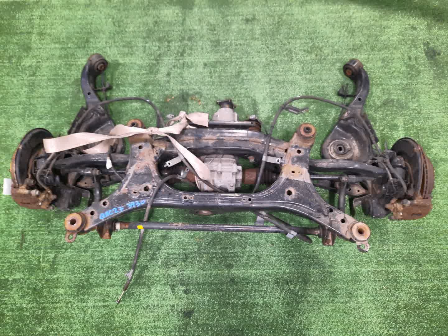 Балка задняя NISSAN SERENA GNC27 MR20DD 5420 4 ракурс