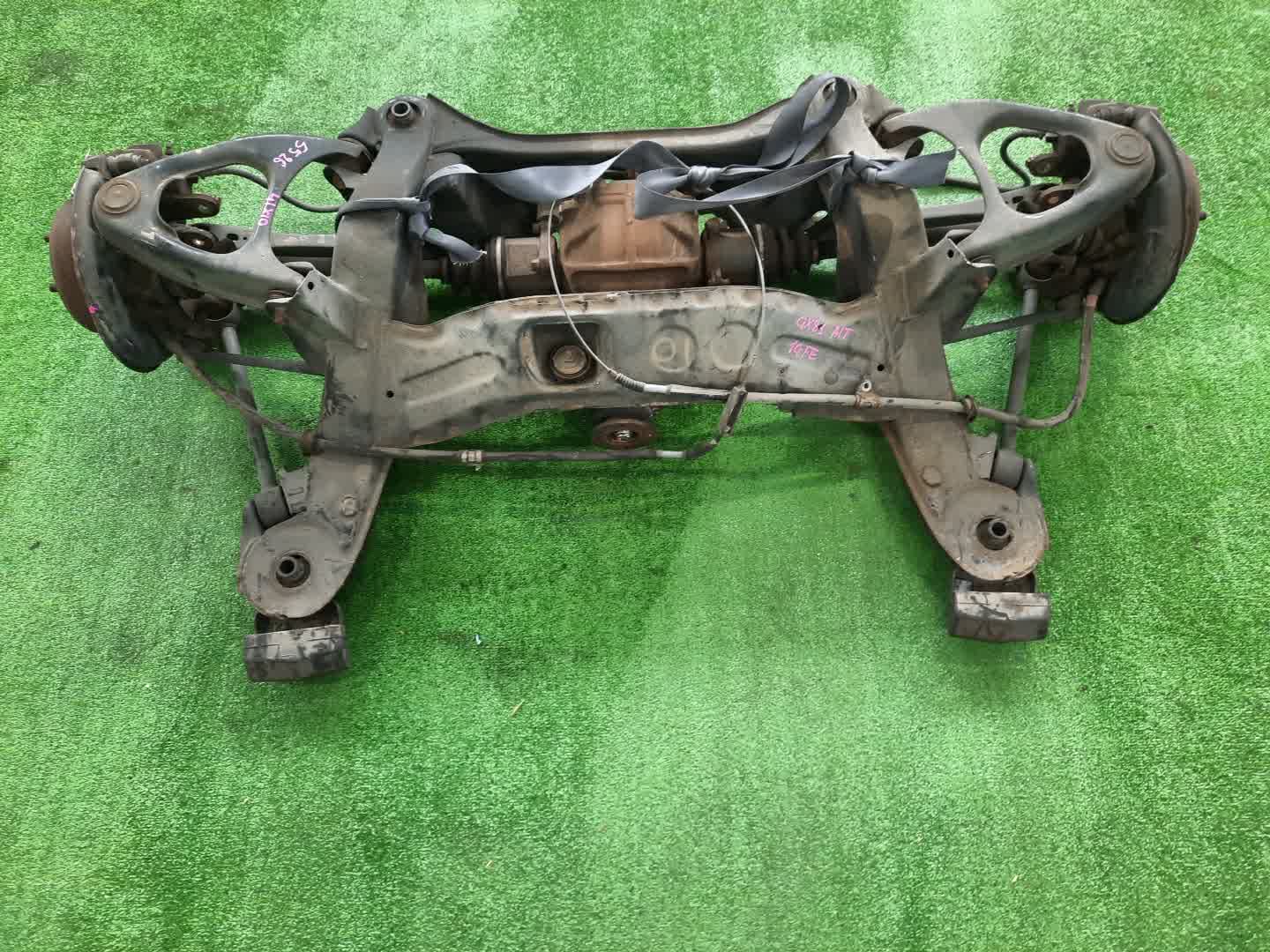 Балка задняя TOYOTA MARK II GX81 1G-FE 5526 1 ракурс