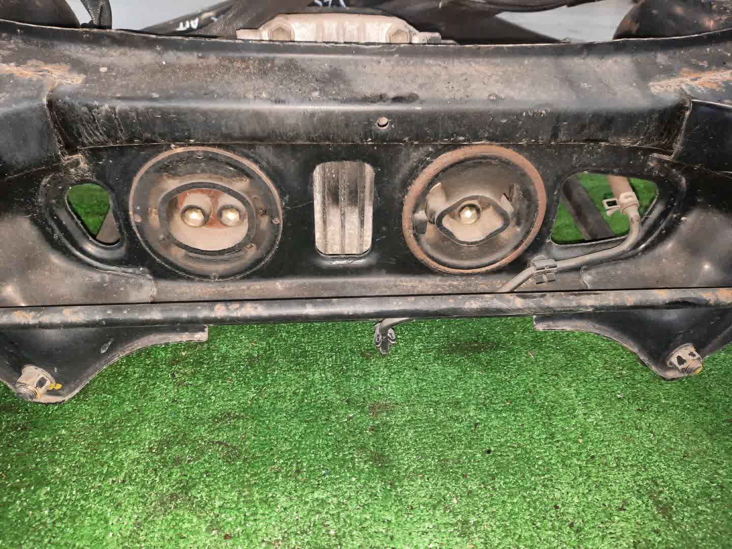 Балка задняя TOYOTA ARISTO JZS160 2JZ-GE 5585 4 ракурс