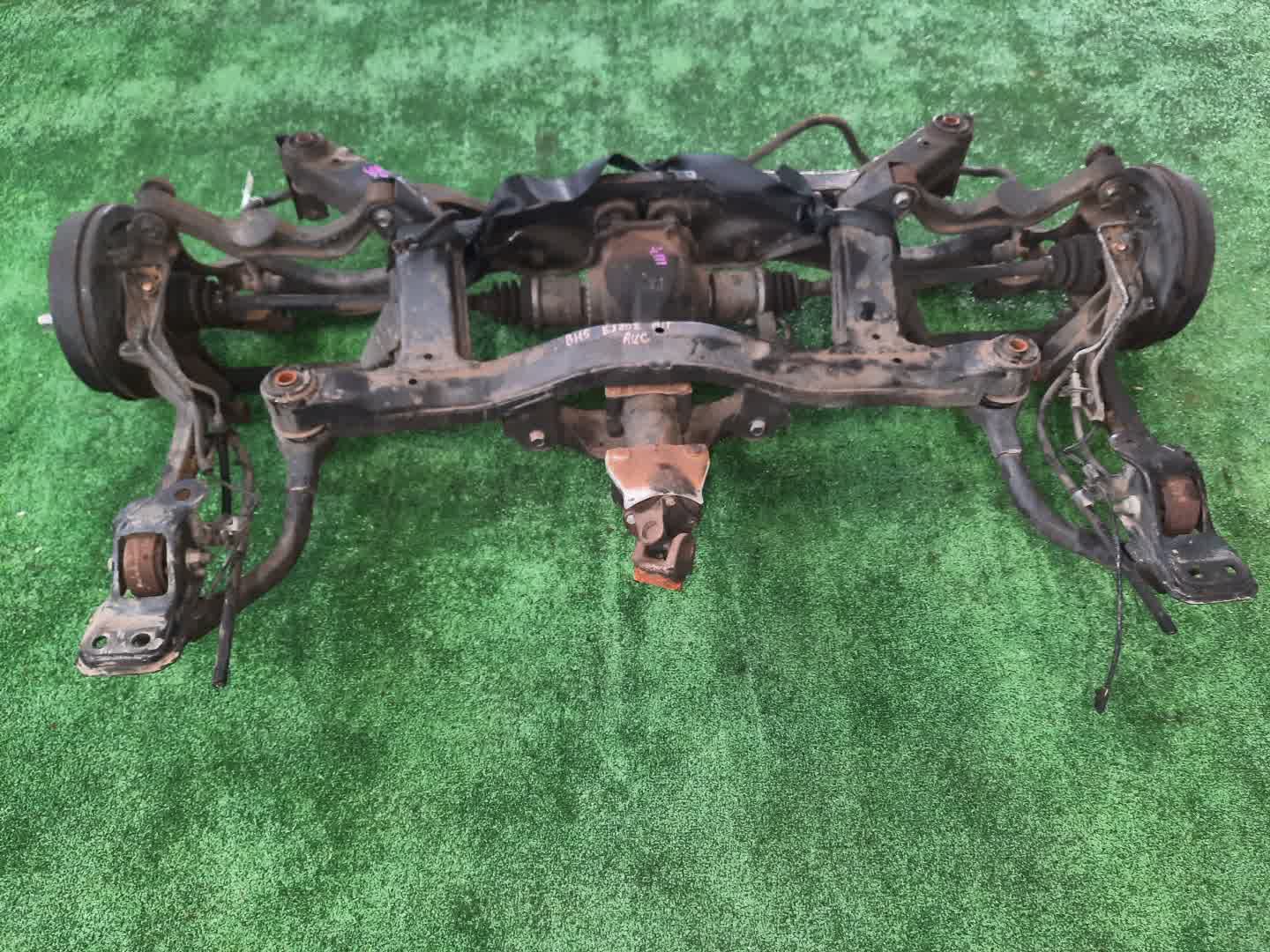 Балка задняя SUBARU LEGACY BH5 EJ202 5655 1 ракурс