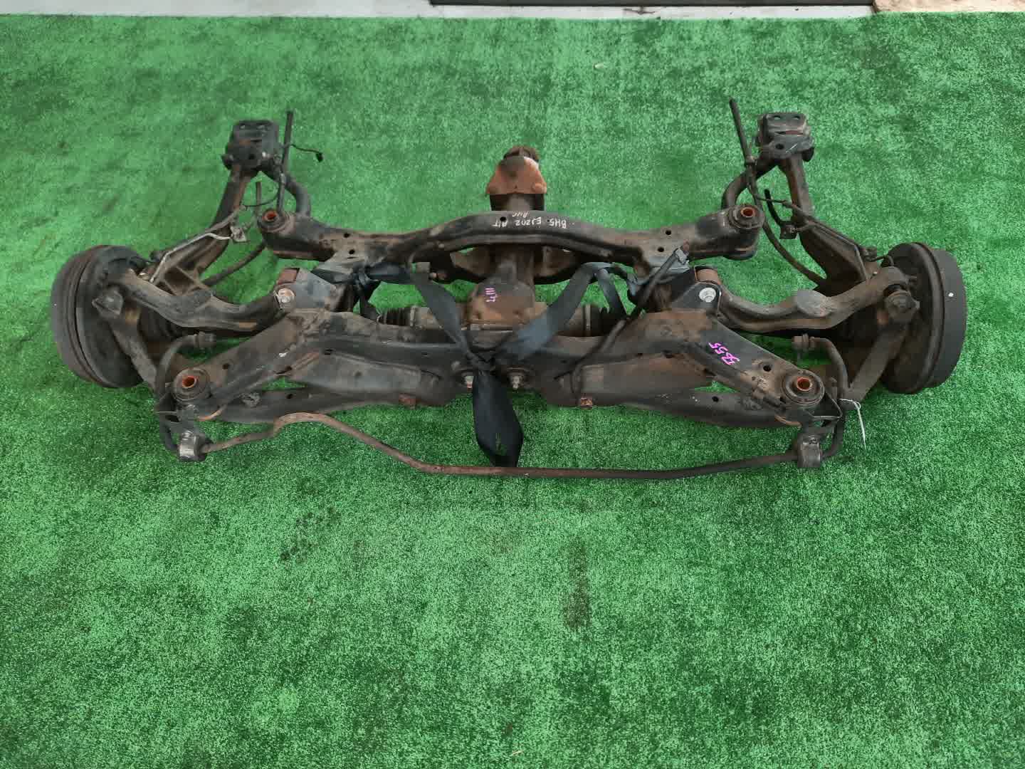 Балка задняя SUBARU LEGACY BH5 EJ202 5655 2 ракурс