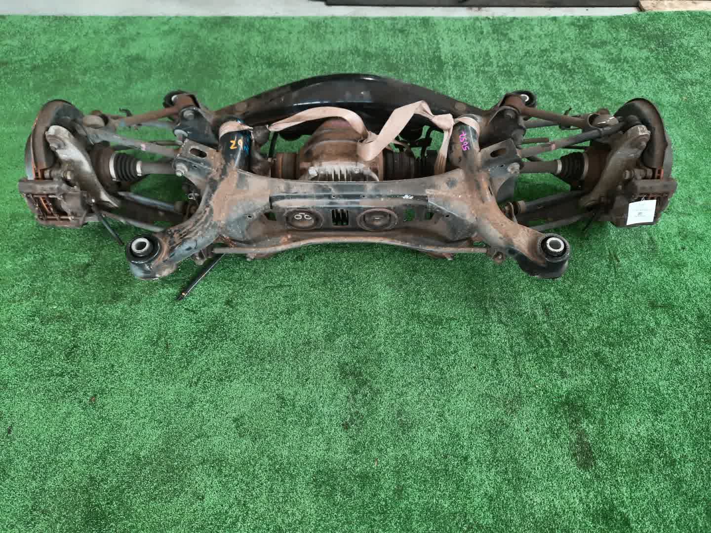 Балка задняя TOYOTA CROWN GRS184 2GR-FSE 5657 2 ракурс
