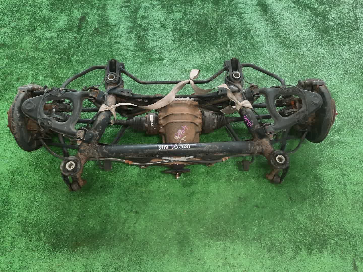 Балка задняя TOYOTA CELSIOR UCF21 1UZ-FE 5679 1 ракурс