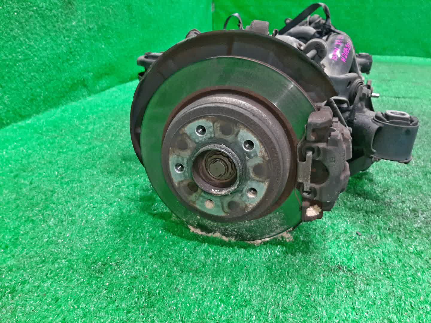 Балка задняя BMW X1 E84 N20B20A 5816 1 ракурс Балка задняя BMW X1 E84 N20B20A 5816 1 ракурс