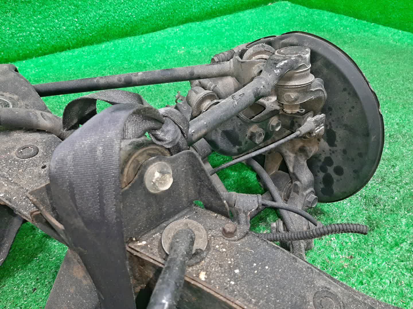 Балка задняя HONDA INSPIRE UC1 J30A 5831 5 ракурс