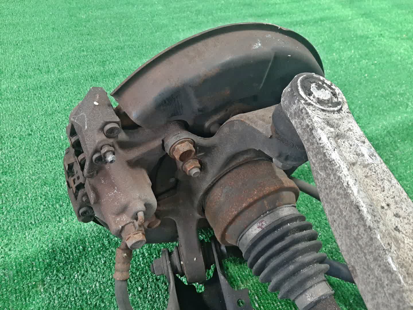 Балка задняя TOYOTA ARISTO JZS160 2JZ-GE 5908 4 ракурс