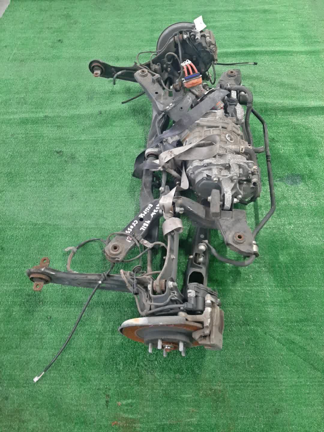 Балка задняя MITSUBISHI ECLIPSE CROSS GL3W 4B12 5915 1 ракурс Балка задняя MITSUBISHI ECLIPSE CROSS GL3W 4B12 5915 1 ракурс