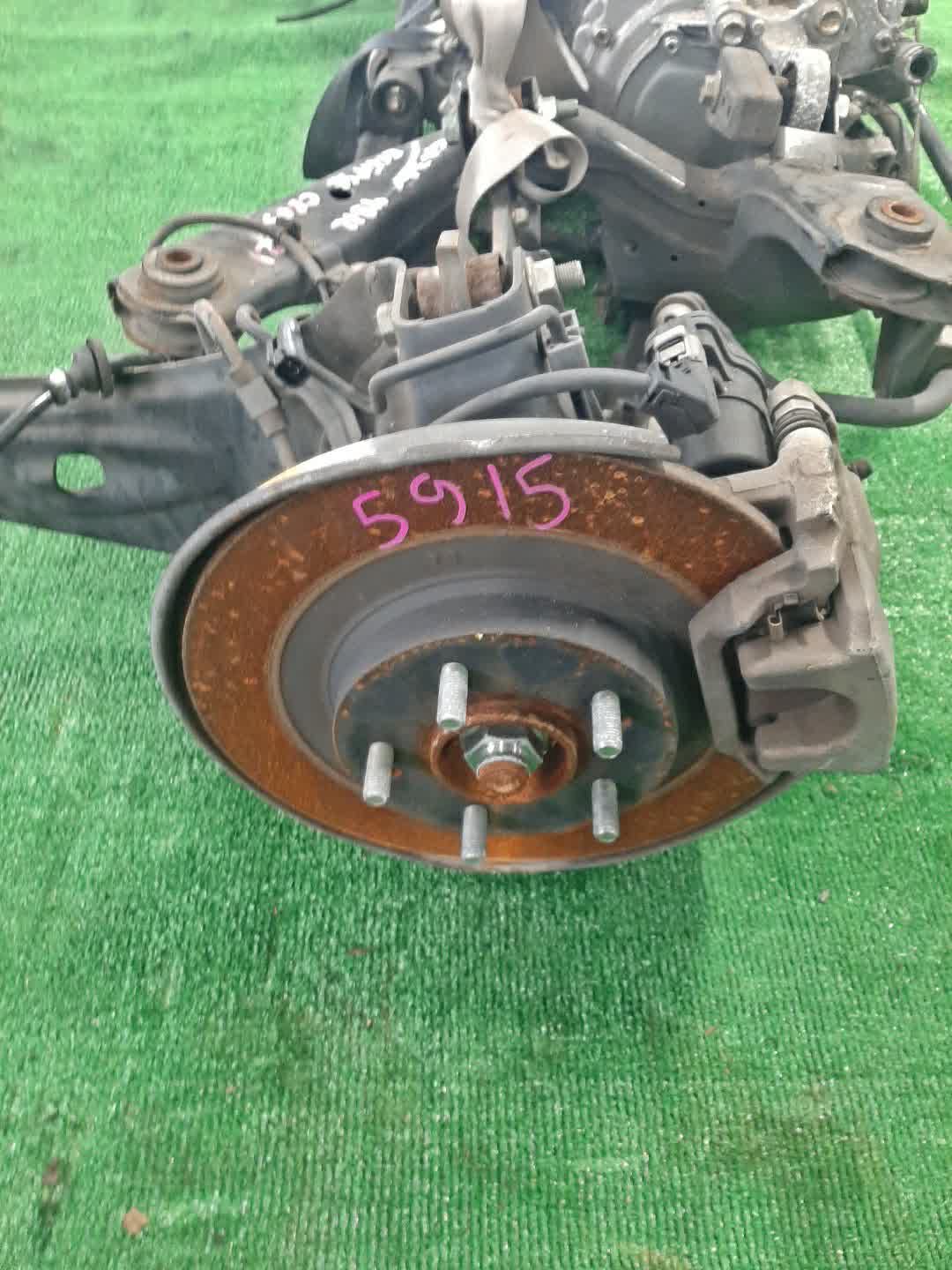 Балка задняя MITSUBISHI ECLIPSE CROSS GL3W 4B12 5915 2 ракурс Балка задняя MITSUBISHI ECLIPSE CROSS GL3W 4B12 5915 2 ракурс