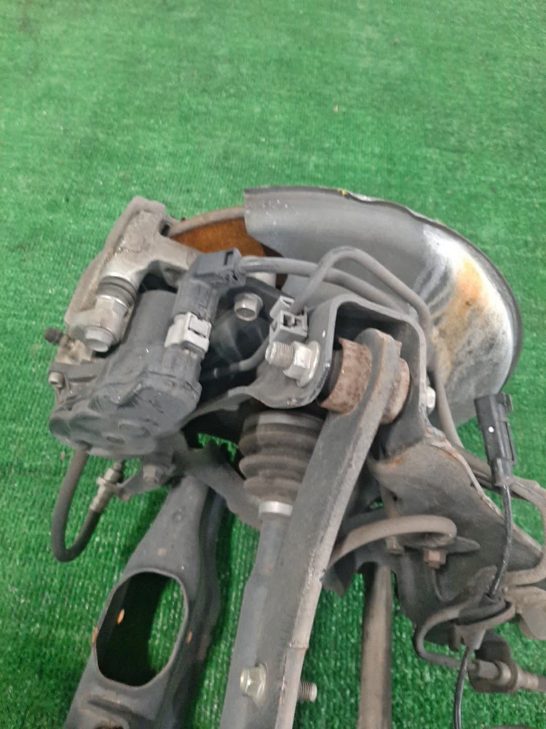 Балка задняя MITSUBISHI ECLIPSE CROSS GL3W 4B12 5915 5 ракурс Балка задняя MITSUBISHI ECLIPSE CROSS GL3W 4B12 5915 5 ракурс