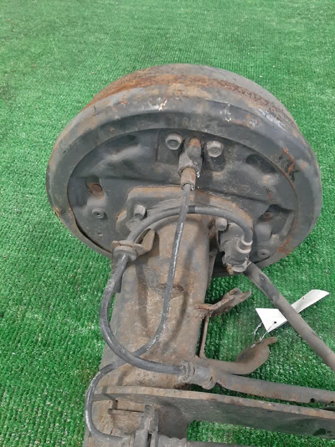 Балка задняя NISSAN PRIMERA HP11 SR20DE 5918 5 ракурс