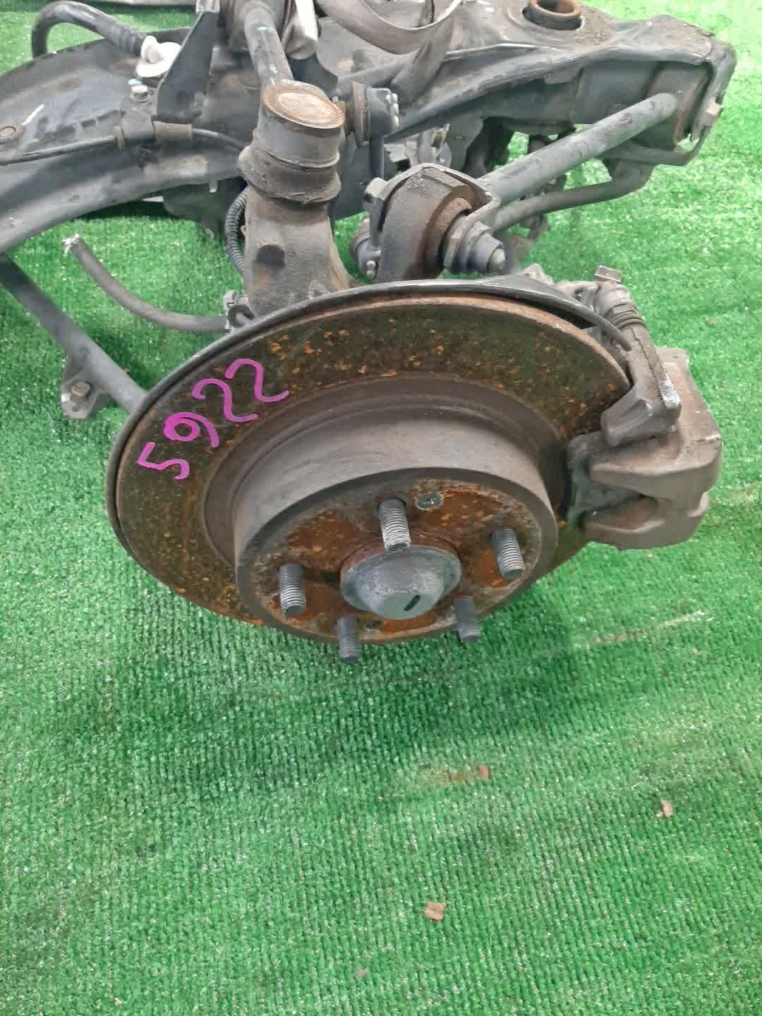 Балка задняя HONDA INSPIRE UC1 J30A 5922 2 ракурс Балка задняя HONDA INSPIRE UC1 J30A 5922 2 ракурс