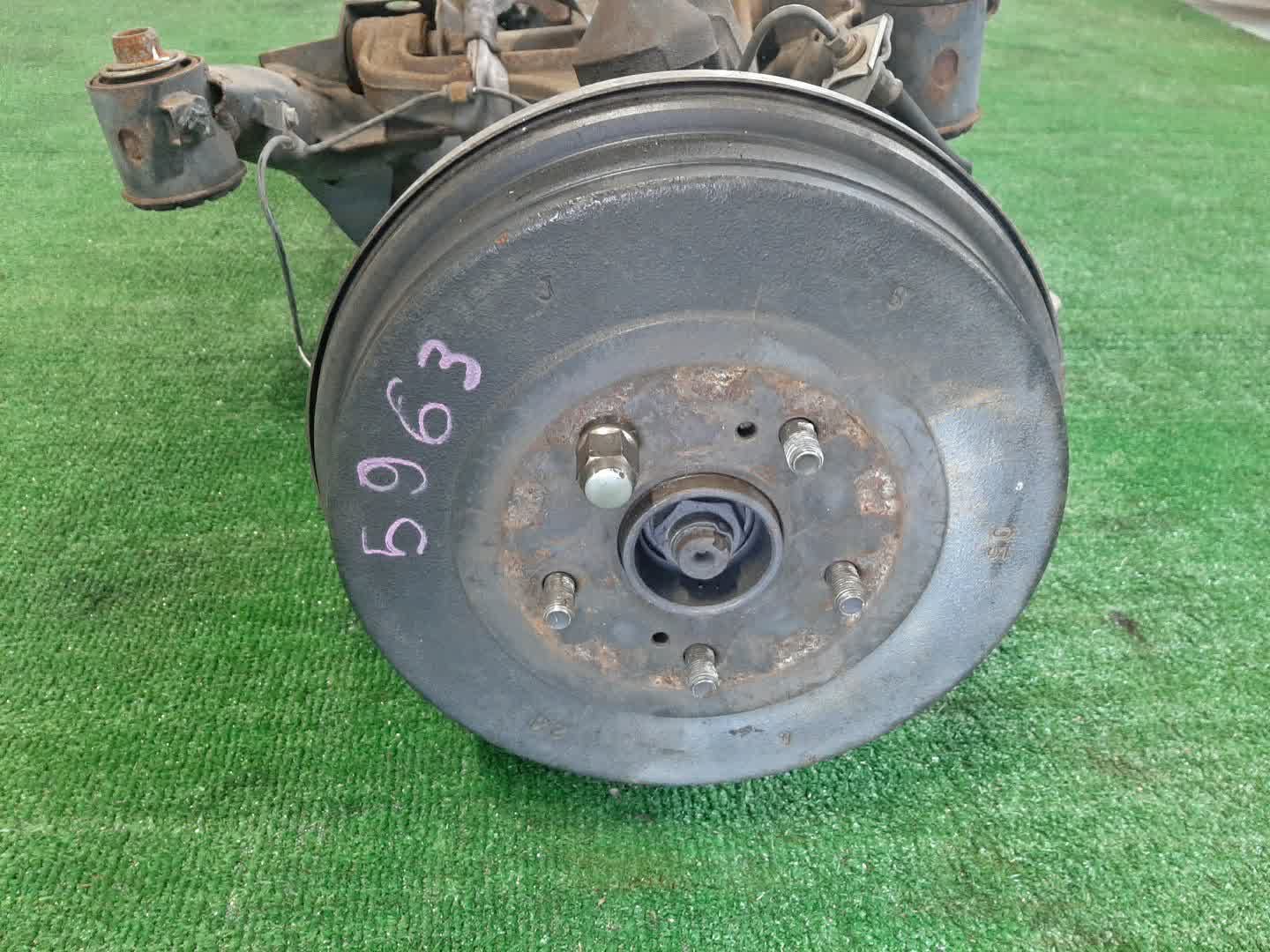 Балка задняя SUZUKI ESCUDO TD94W H27A 5963 3 ракурс