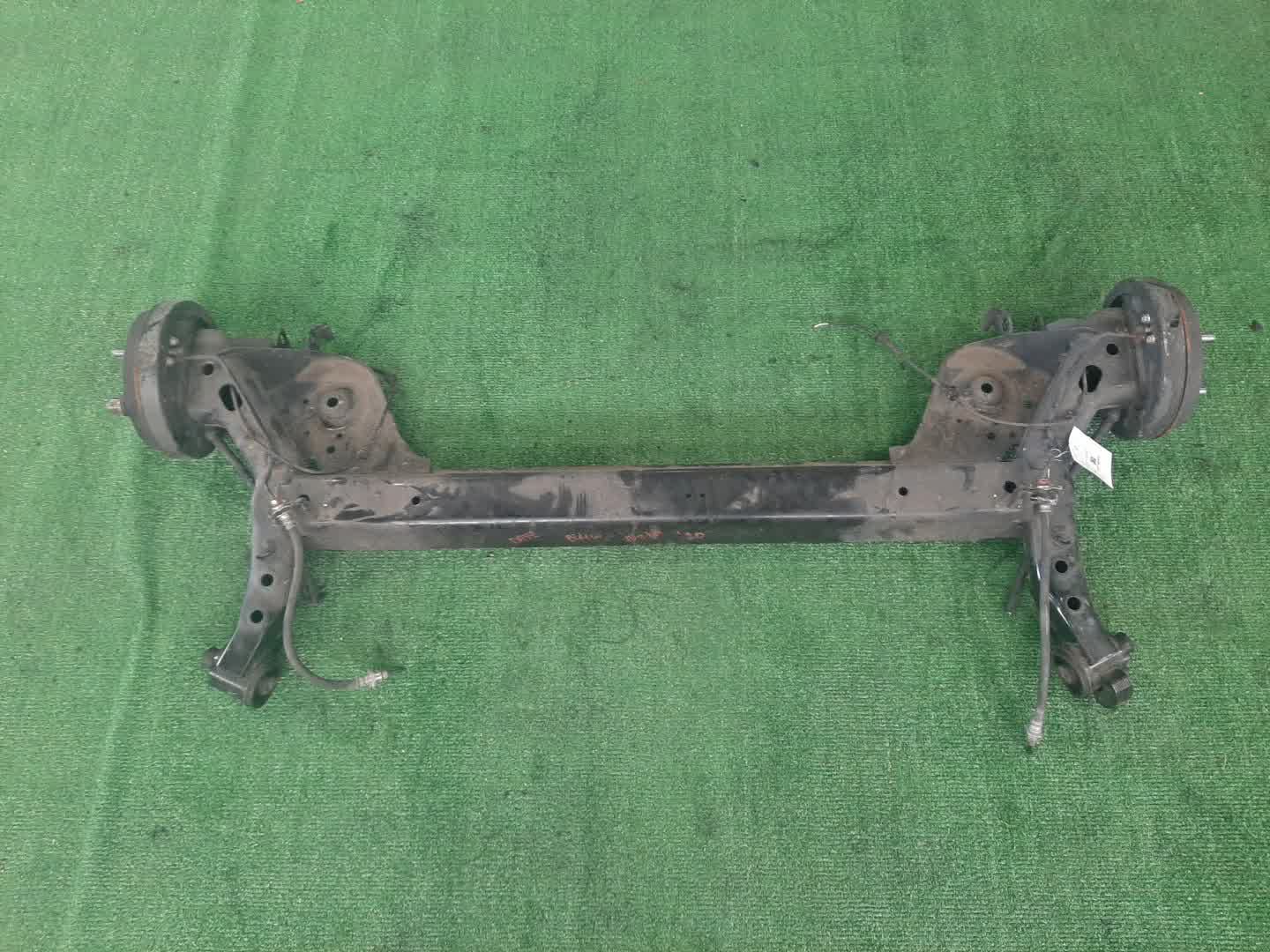 Балка задняя NISSAN DAYZ B44W BR06DE 5966 1 ракурс