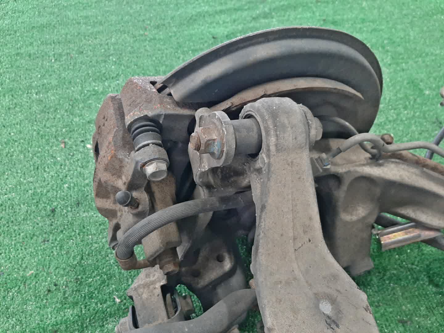 Балка задняя SUBARU LEGACY BPE EZ30DE 5985 5 ракурс