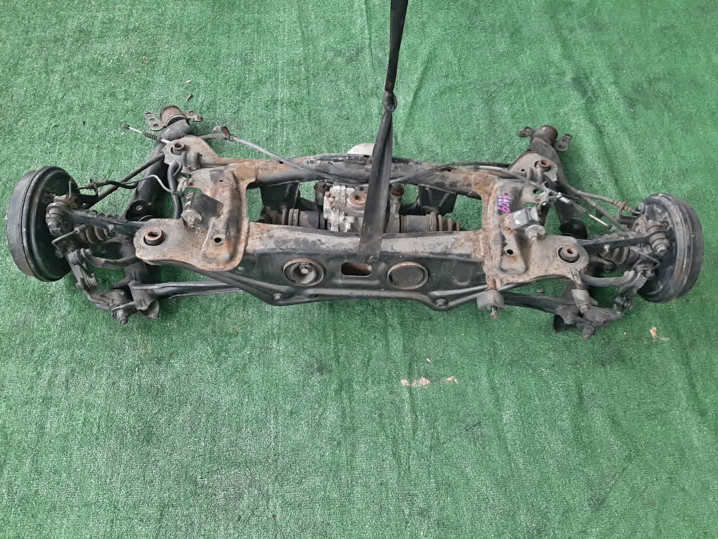Балка задняя TOYOTA ALLION ZZT245 1ZZ-FE 6079 1 ракурс