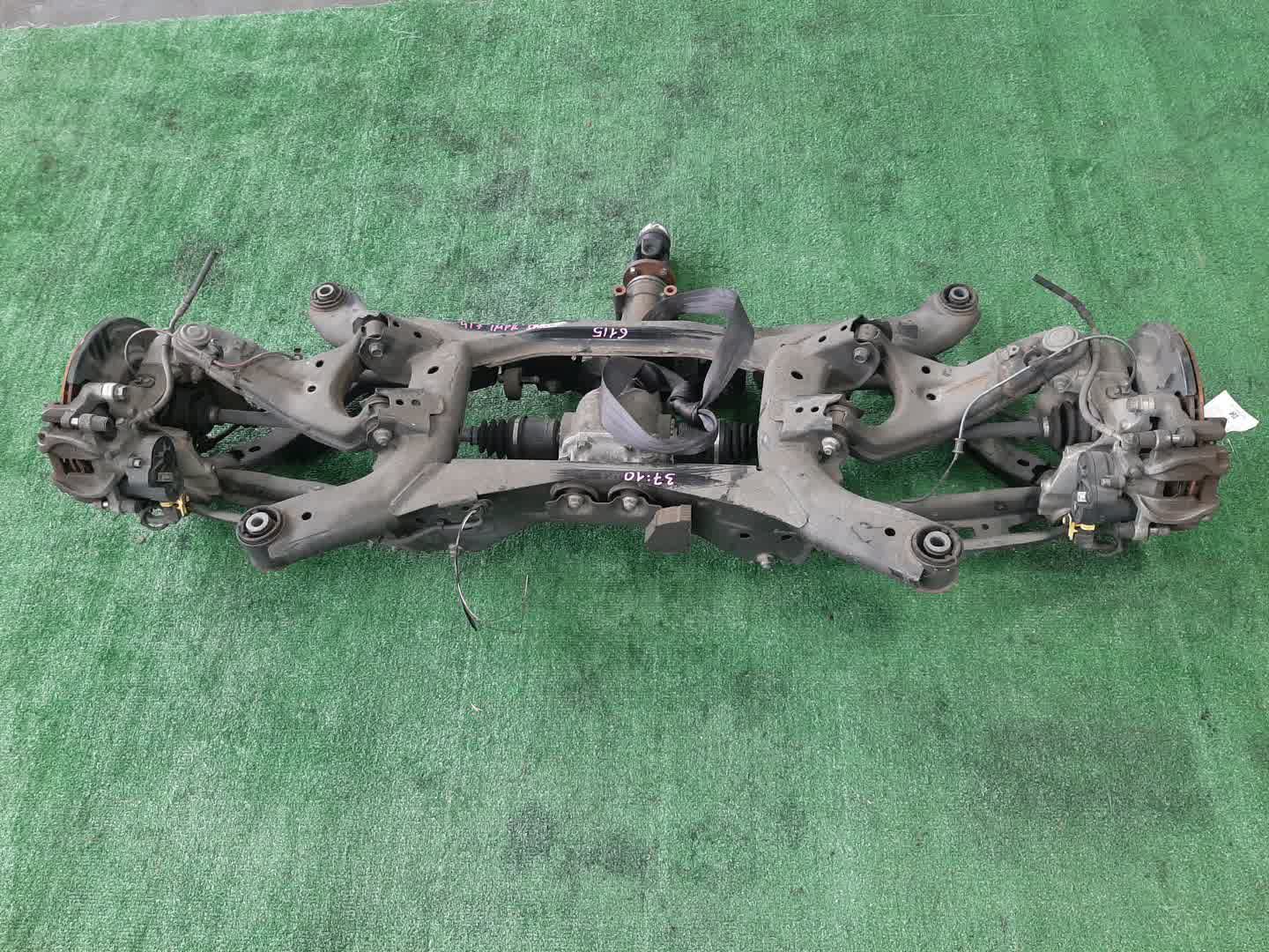 Балка задняя SUBARU IMPREZA GT7 FB20 6115 1 ракурс Балка задняя SUBARU IMPREZA GT7 FB20 6115 1 ракурс