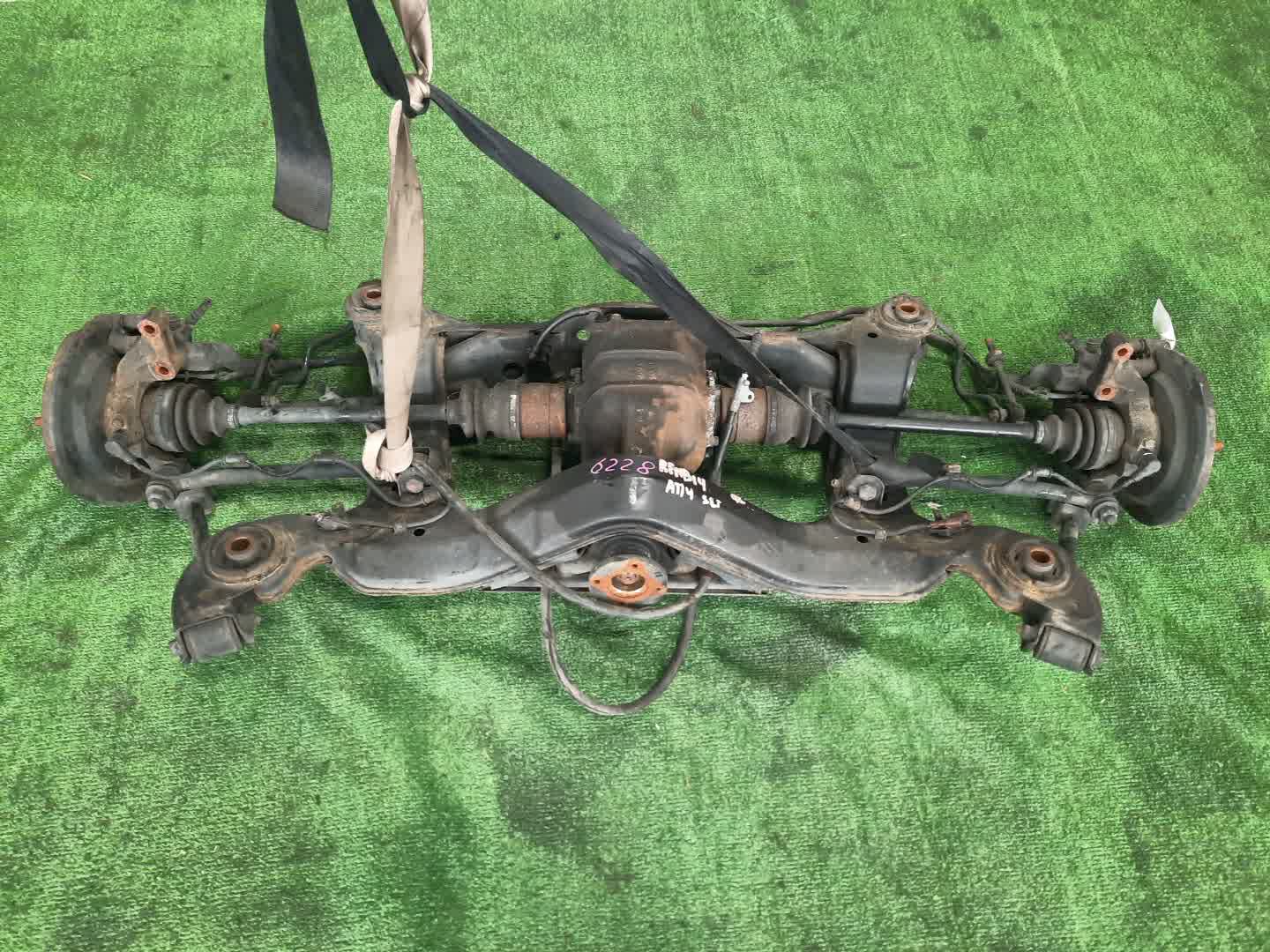 Балка задняя NISSAN RASHEEN RFNB14 GA15DE 6228 1 ракурс